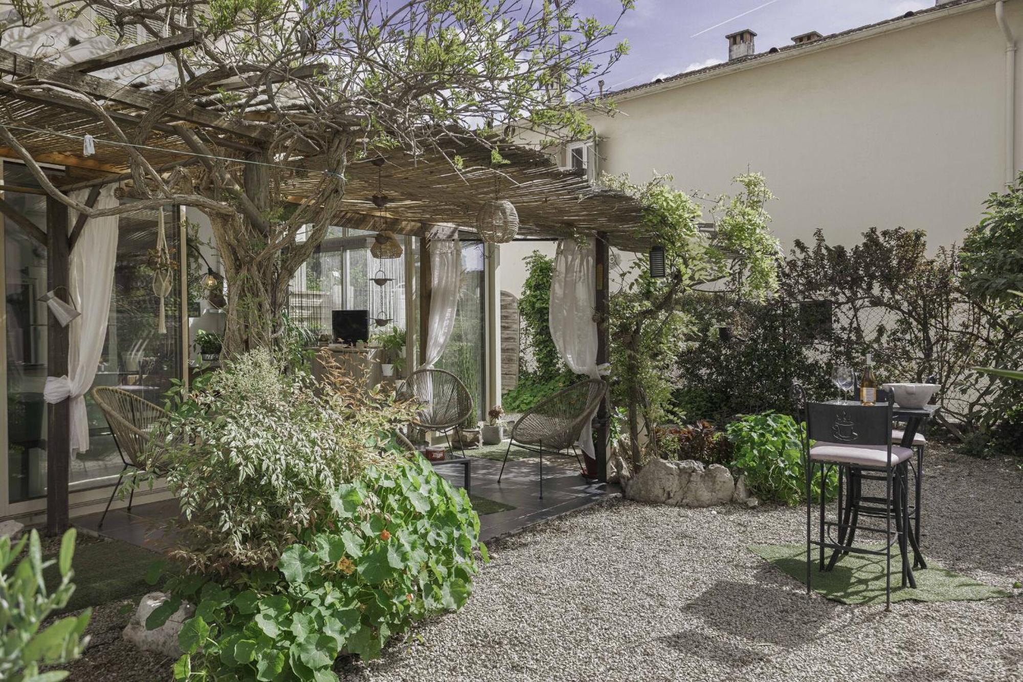 Appartement La Maison Fleurie *